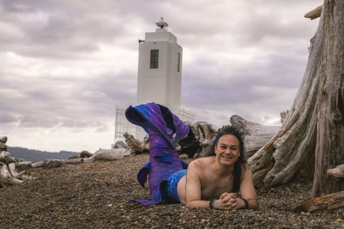 Mermaid Presence Summer 2022 #1489<br>8,192 x 5,464<br>Published 3 years ago