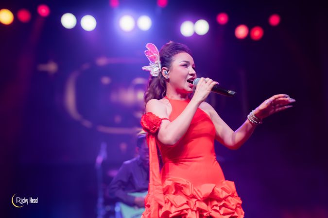 Galaxy #1720<br>1,500 x 1,000<br>Published 4 months ago